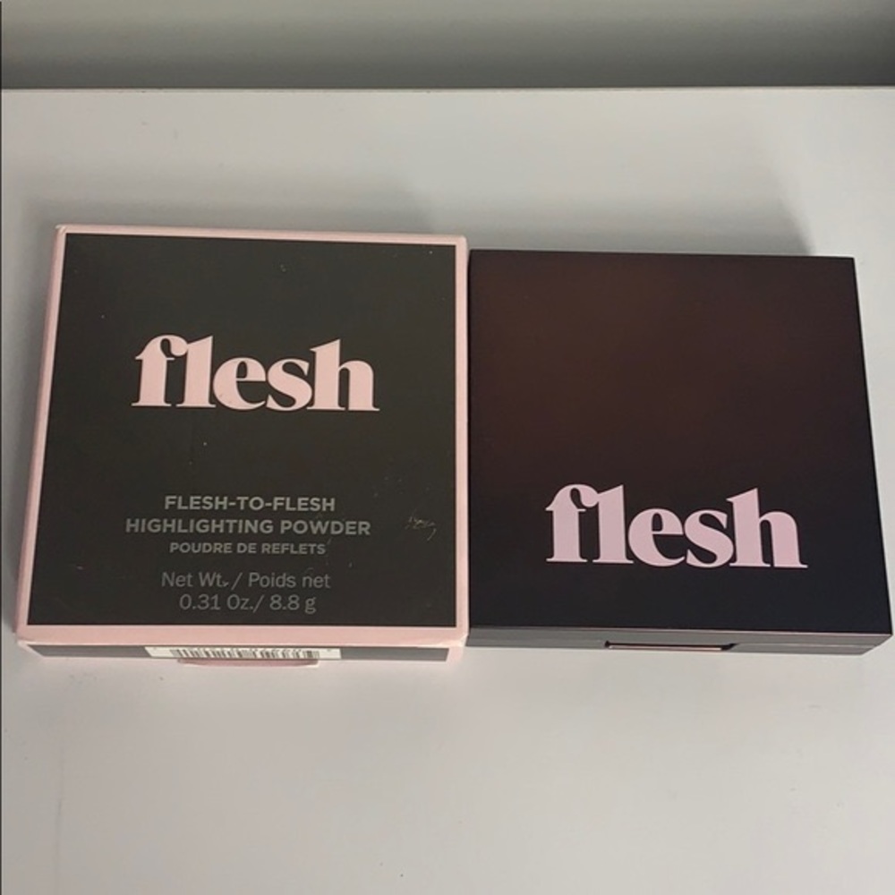 Flesh Highlighting Powder
